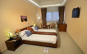 2000 Hotel Downtown Kigali